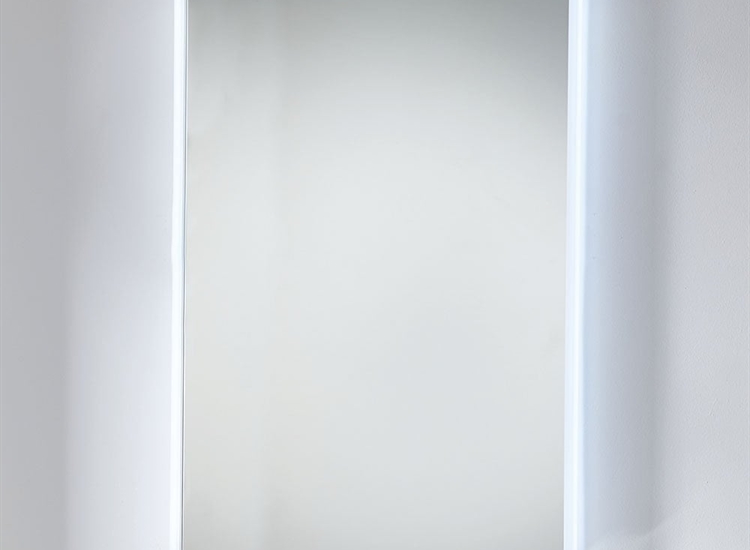 Warwick Mirror with Integrated Side Lights, Anti-Mist Pad & Sensor Switch - 500 x 700mm